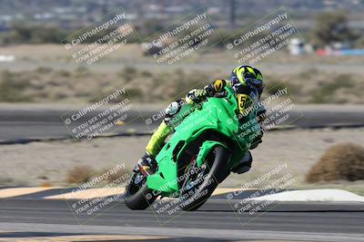 media/Jan-15-2026-Racers Edge (Thu) [[dfebeb70ab]]/3-B Group/Session 2 (Turn 11)/